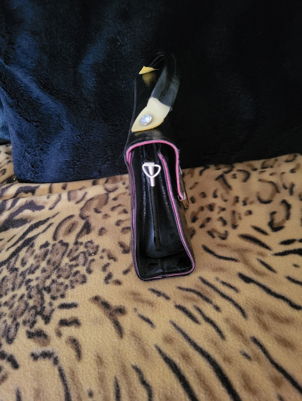 BLACK BAG - Picture 3 of 5